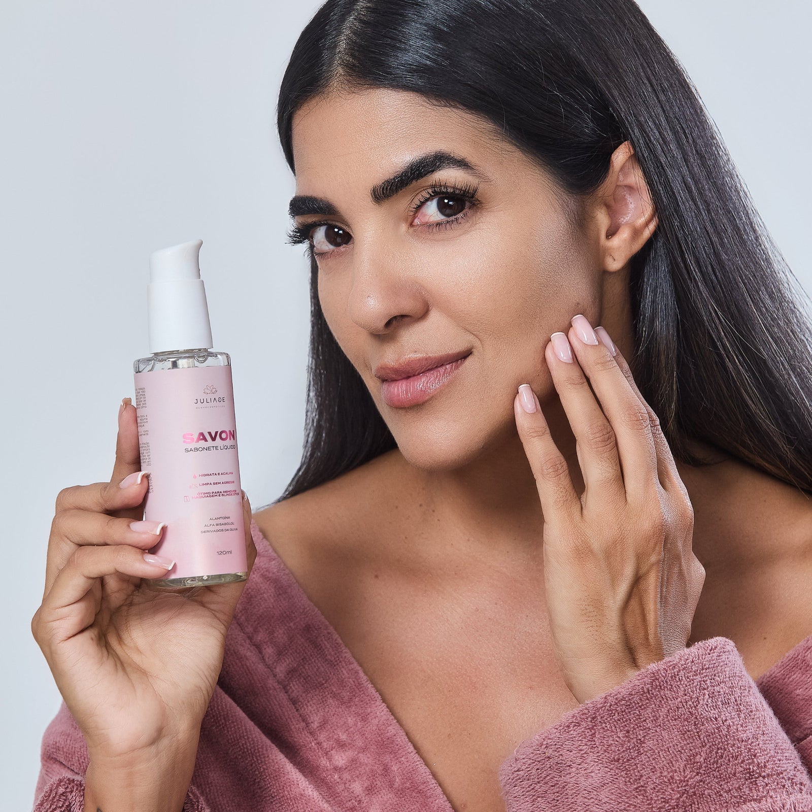 SAVON: Sabonete Líquido Demaquilante