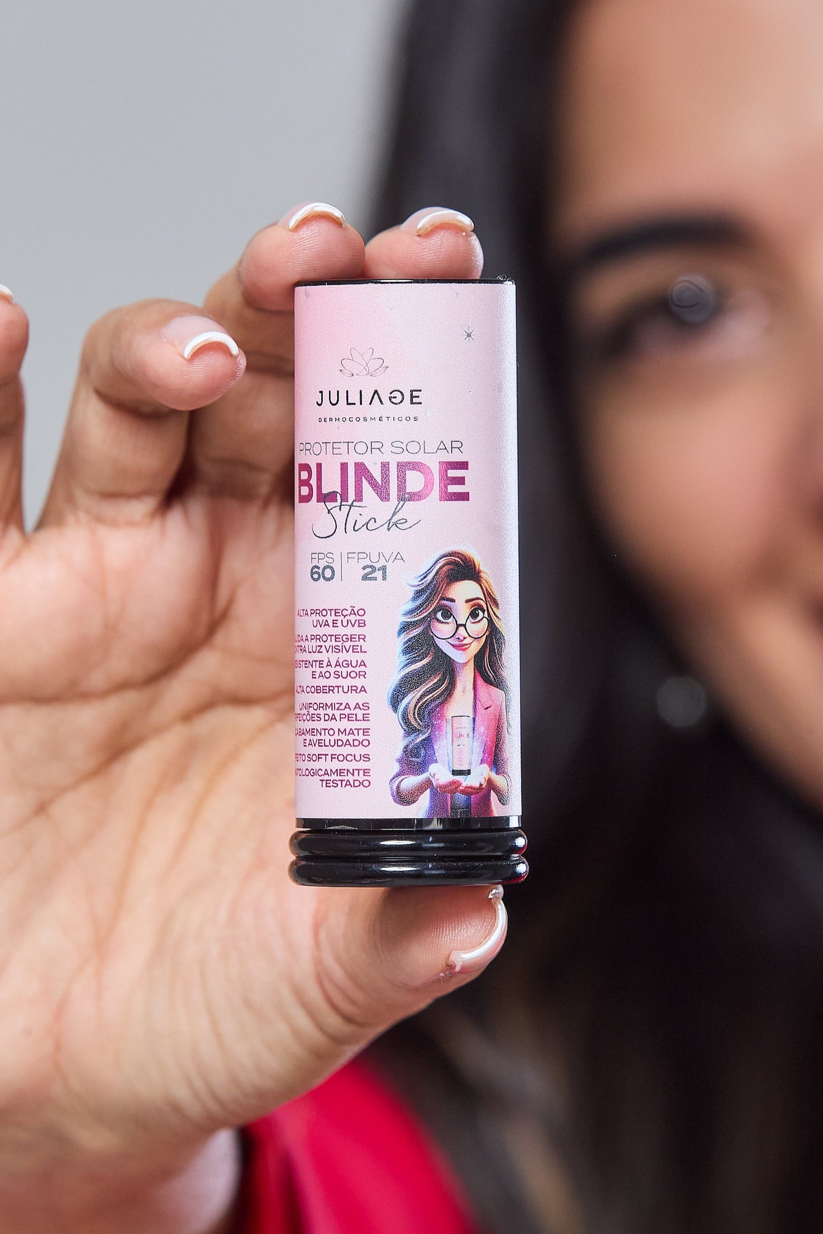 Blinde Stick: Protetor Solar, Base, Corretivo e Antirrugas | FPS 60