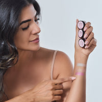 Iluminador Pó de Fada Lili: Brilho Delicado e Sofisticado