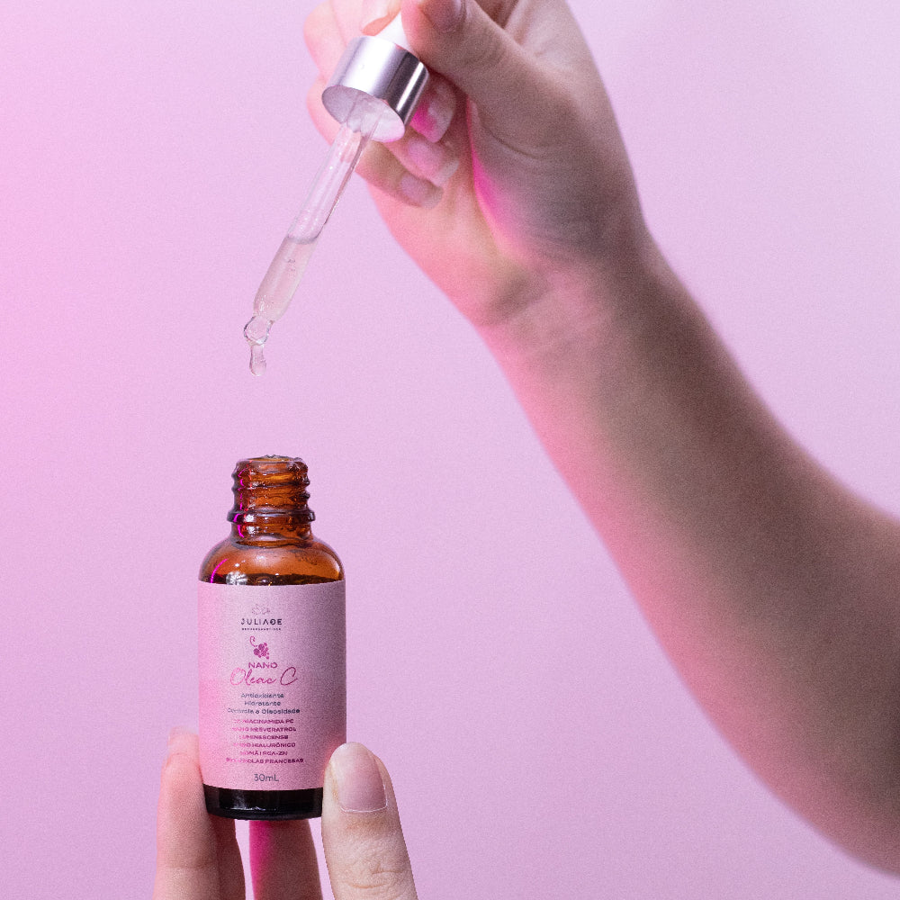 Sérum Nano Oleac C: Controle de Oleosidade, Clareamento e Hidratação Profunda