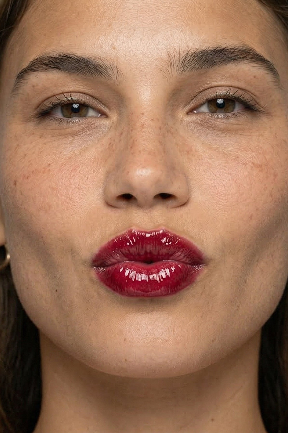 GLOSS HIALUAGE: Tratamento labial com efeito gloss